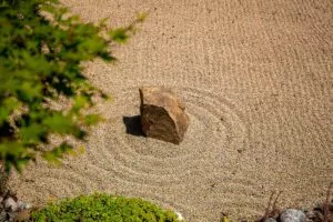 Harmonie et feng shui dans les jardins avec Yvonnick Boutier